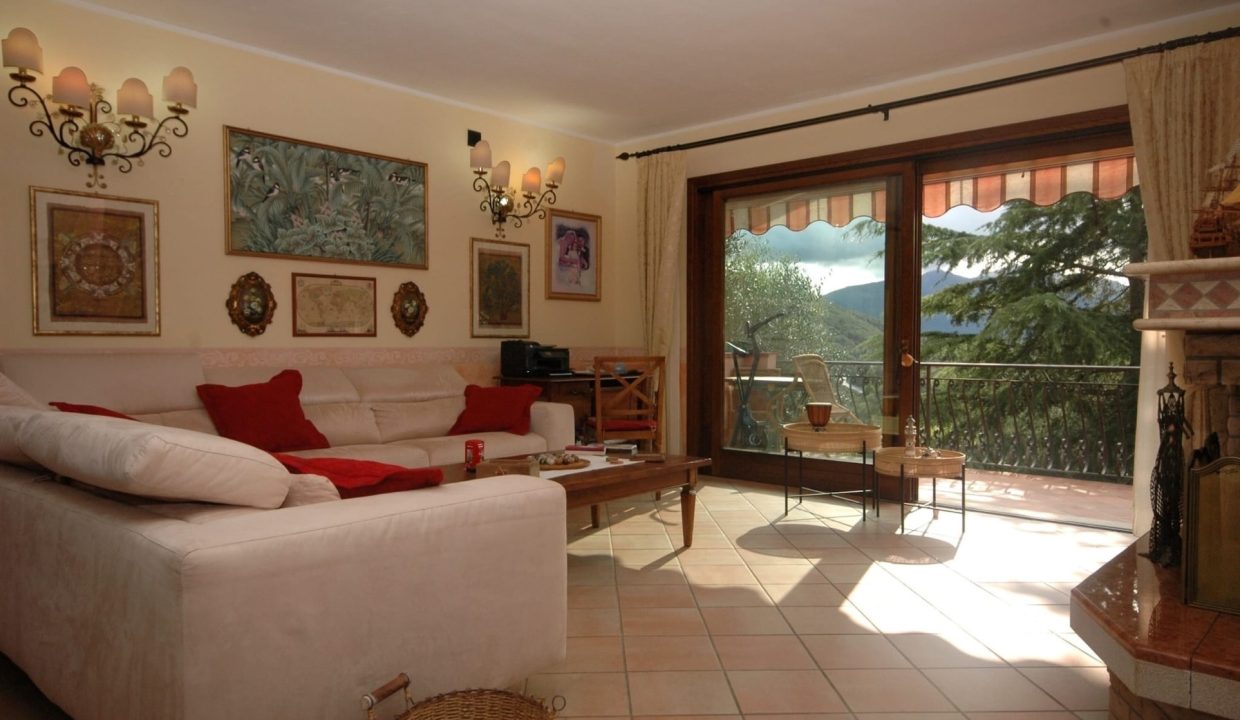 05PF Villa bifamiliare Portoferraio