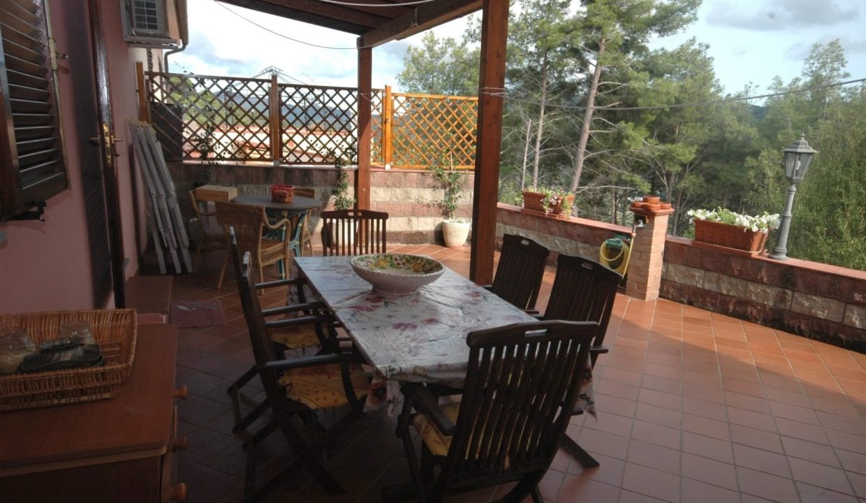 05PF Villa bifamiliare Portoferraio