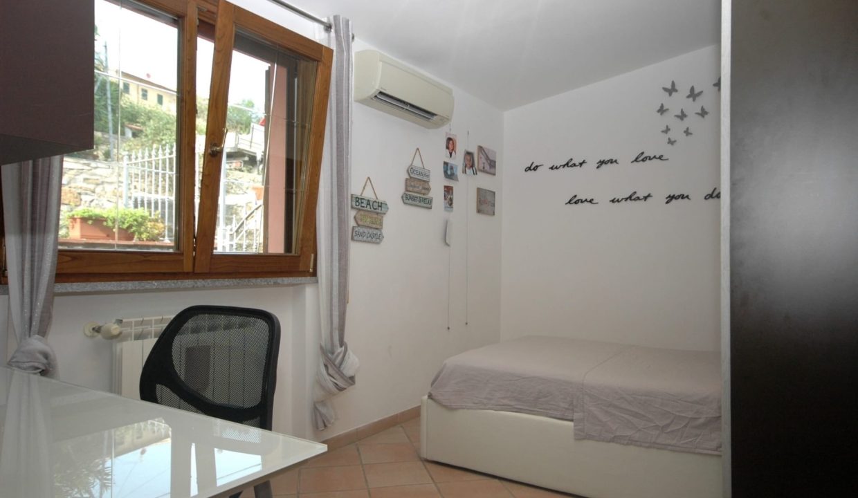 05PF Villa bifamiliare Portoferraio