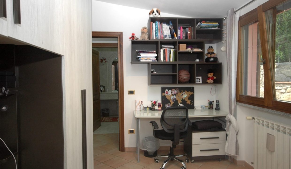 05PF Villa bifamiliare Portoferraio