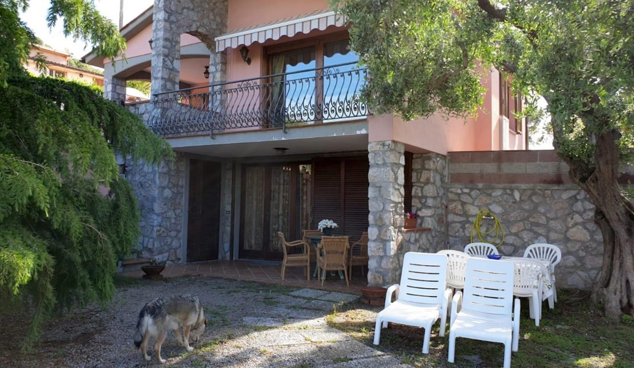 05PF Villa bifamiliare Portoferraio