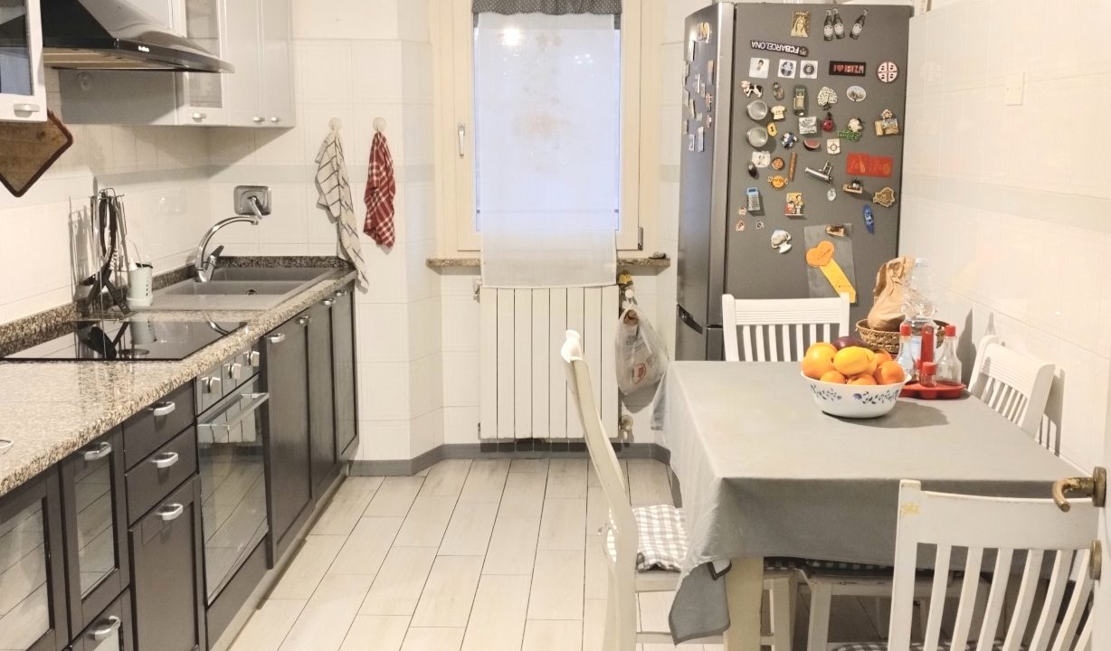 11PF appartamento ristrutturato tre camere