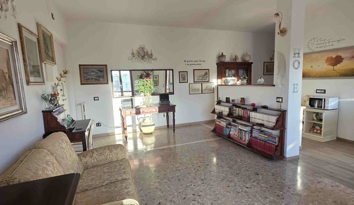 Appartamento centrale con balcone portoferraio