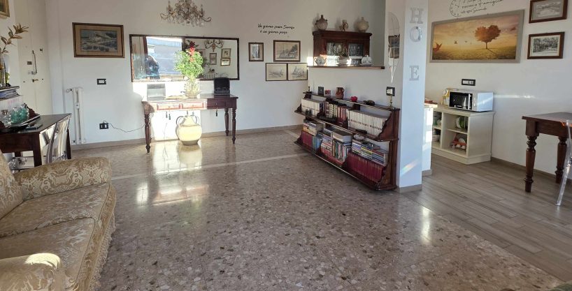 Appartamento con balcone vicino al Porto di Portoferraio