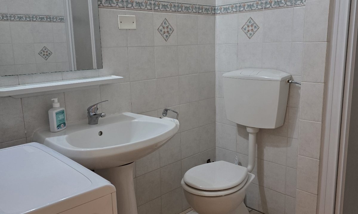 09PF bagno monolocale lavatrice portoferraio