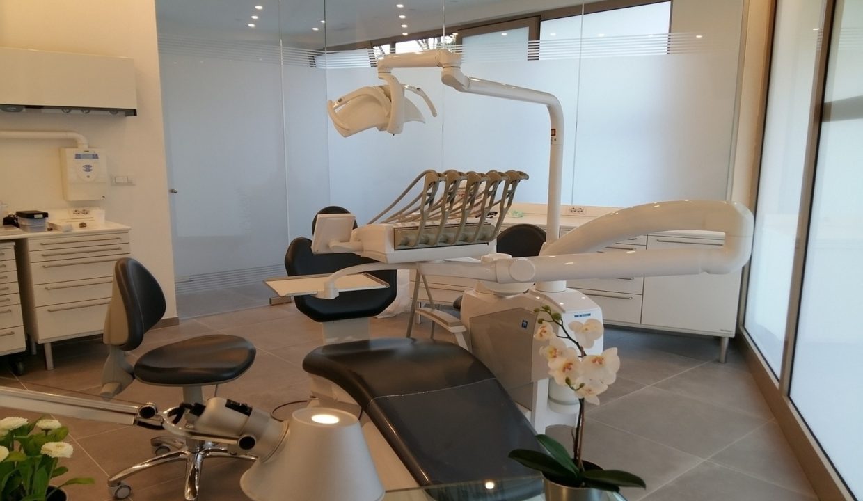 03 MM- immobile adibito a studio odontoiatrico Marciana Marina