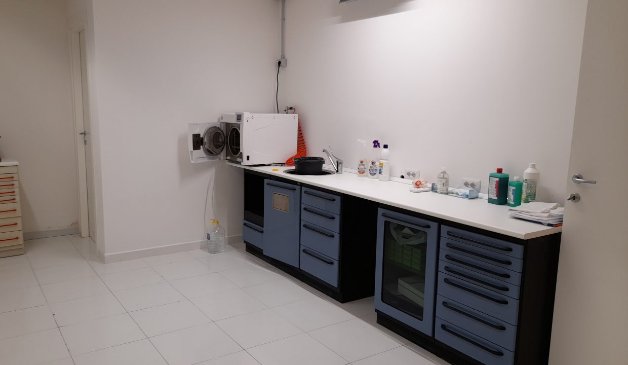 03MM studio odontoiatrico a Marciana Marina con possibilità di cambio di us