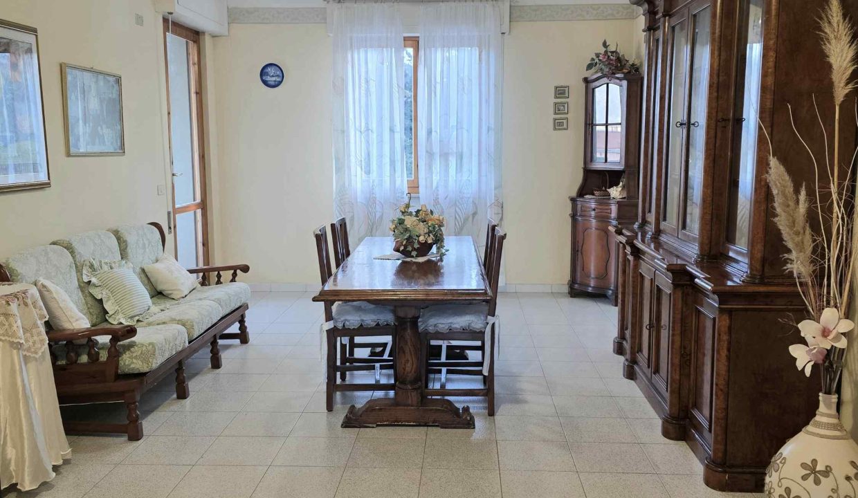 013PF Appartamento libero su tre lati zona residenziale ideale prima casa Portoferraio