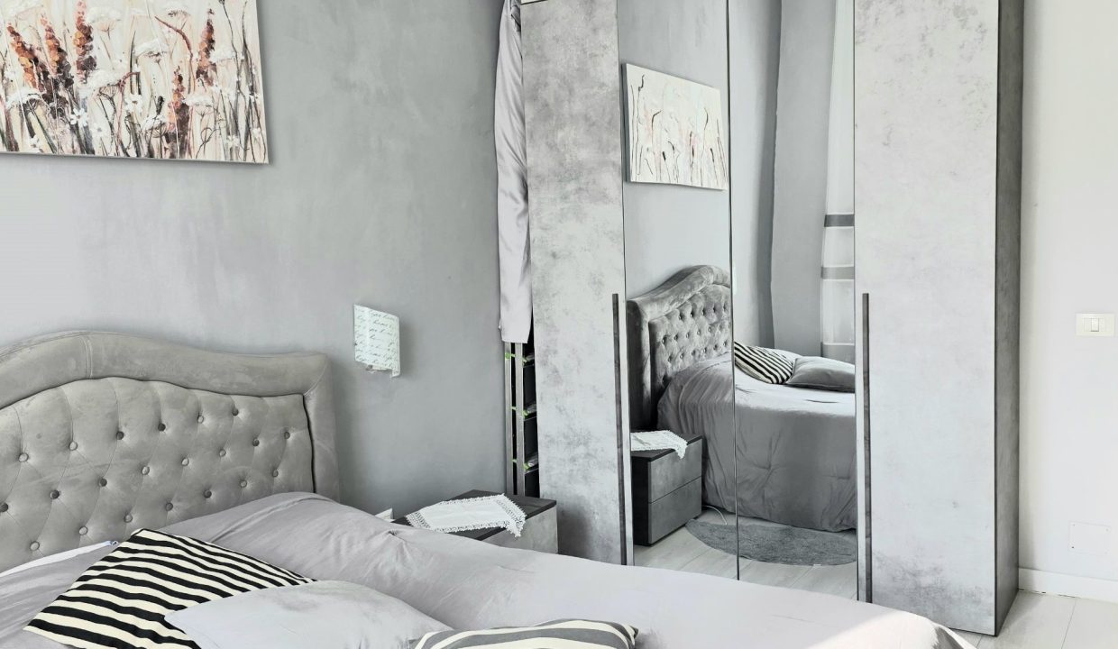 RIF 015PF BILOCALE RECENTEMENTE RISTRUTTURATO VICINO AI SERVIZI PORTOFERRAIO ISOLA D'ELBA