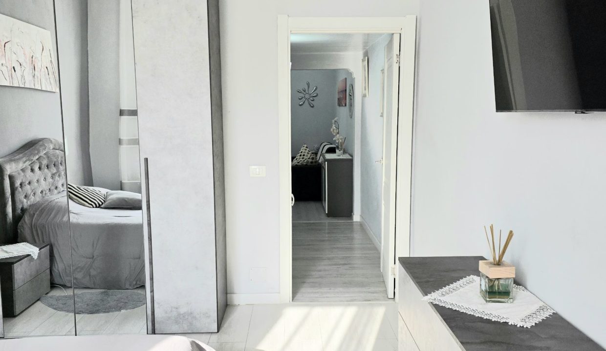 RIF 015PF BILOCALE RECENTEMENTE RISTRUTTURATO VICINO AI SERVIZI PORTOFERRAIO ISOLA D'ELBA