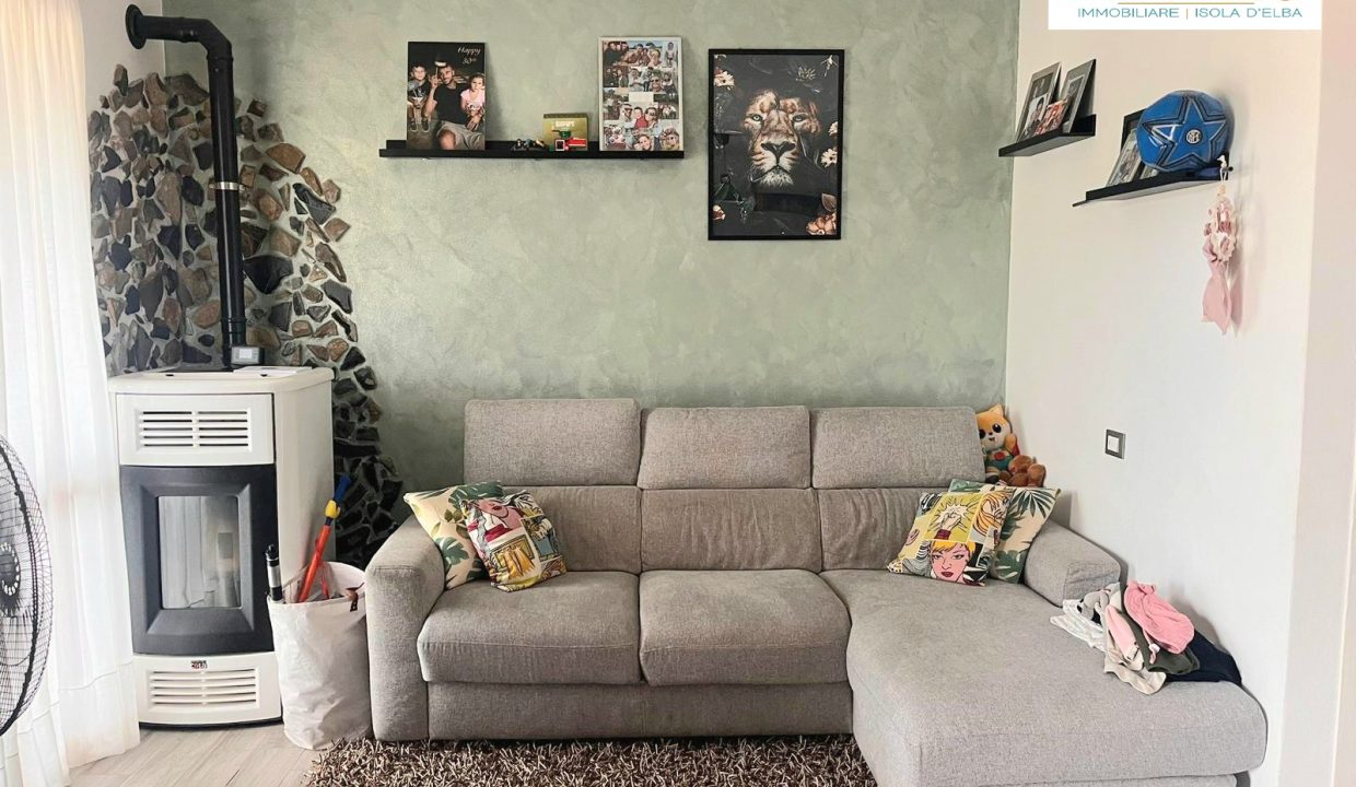 02PA Trilocale senza condominio con ingresso indipendente e spazio esterno privato