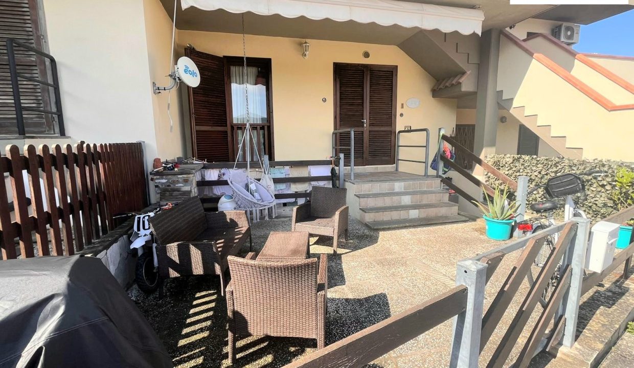 02PA Trilocale senza condominio con ingresso indipendente e spazio esterno privato