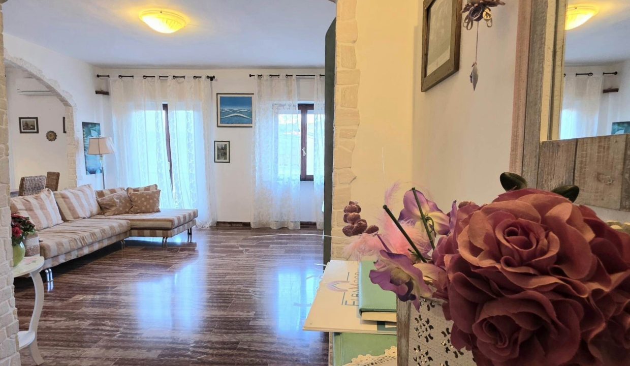 03PA APPARTAMENTO CENTRALE VISTA MARE VICINO AL CENTRO