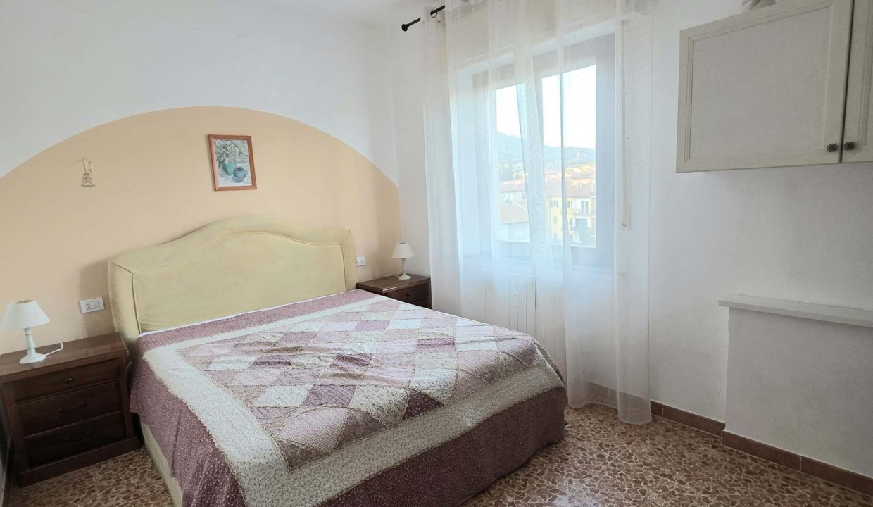 03PA APPARTAMENTO CENTRALE VISTA MARE VICINO AL CENTRO