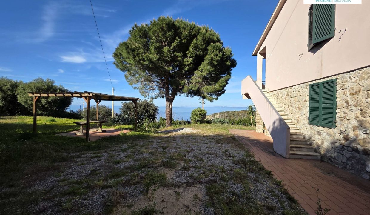 016PF VILLA VISTA MARE COSTA NORD ELBA