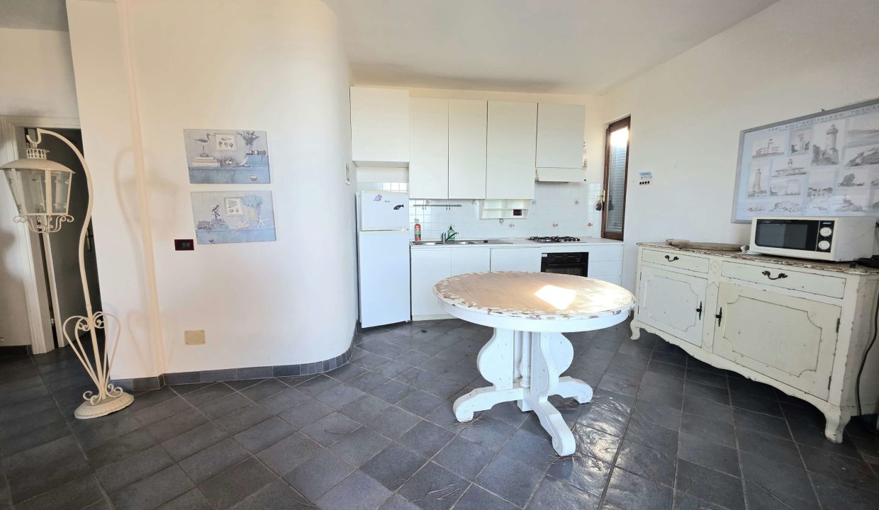 016PF VILLA VISTA MARE COSTA NORD ELBA