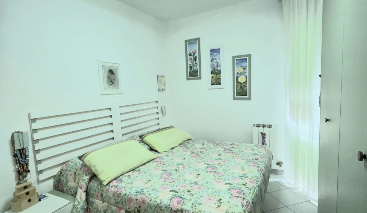 019PF Appartamento tre camere, doppi servizi, cantine, posto auto, terrazzo