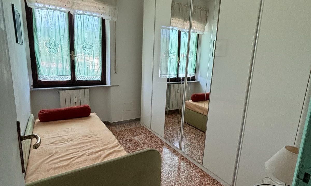 03PA APPARTAMENTO CENTRALE VISTA MARE VICINO AL CENTRO