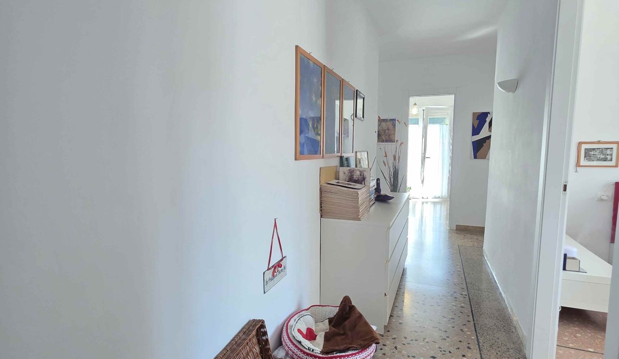 RIF PA06 attico vista mare vicino alla piazza