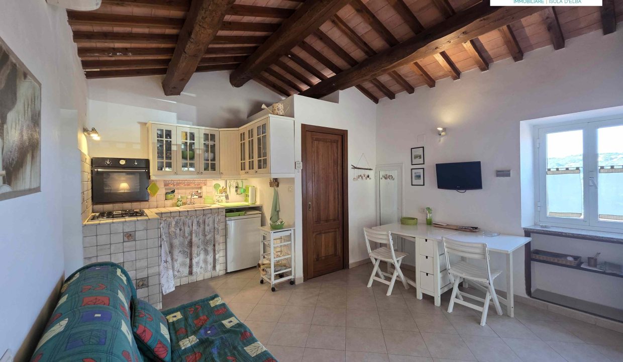 Rif. 024PF Bilocale con due bagni Portoferraio