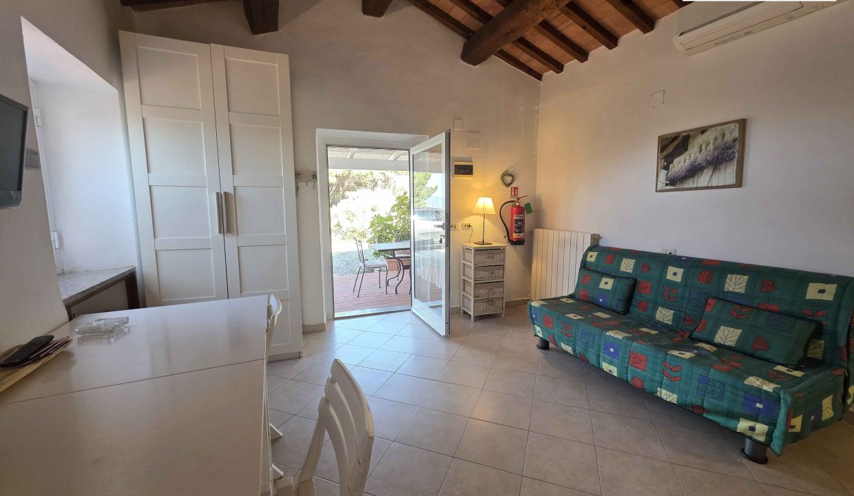 Rif. 024PF Bilocale con due bagni Portoferraio