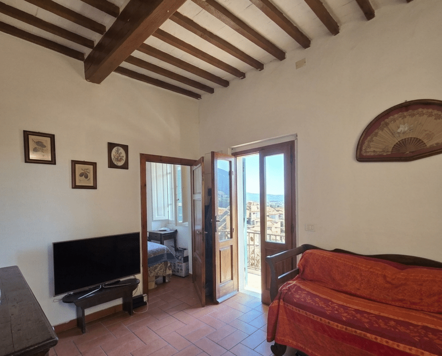 RIF. 04RI APPARTAMENTO LIBERO SU 4 LATI VISTA MARE