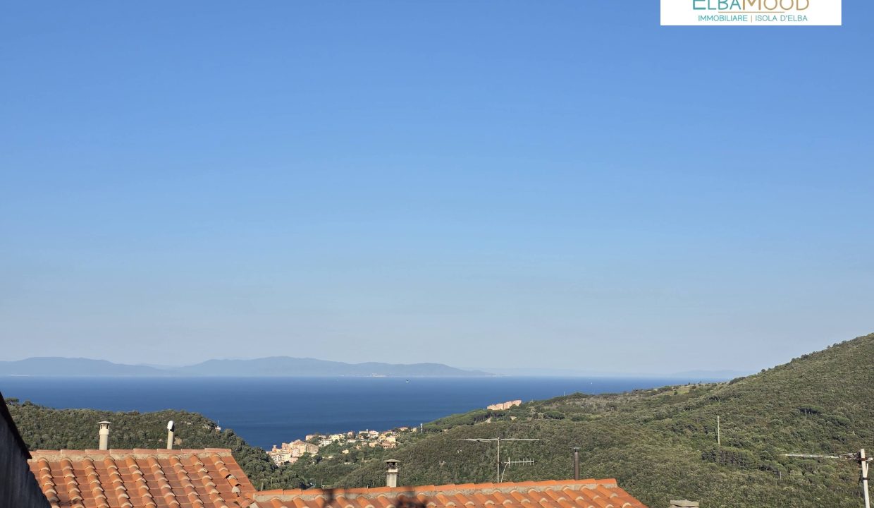 RIF. 04RI APPARTAMENTO LIBERO SU 4 LATI VISTA MARE