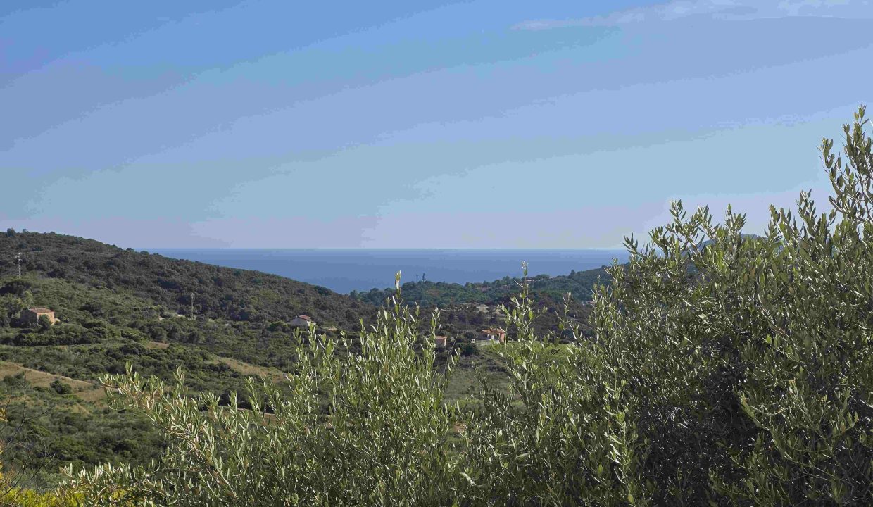RIF 08PA porzione casa trifamiliare vista mare