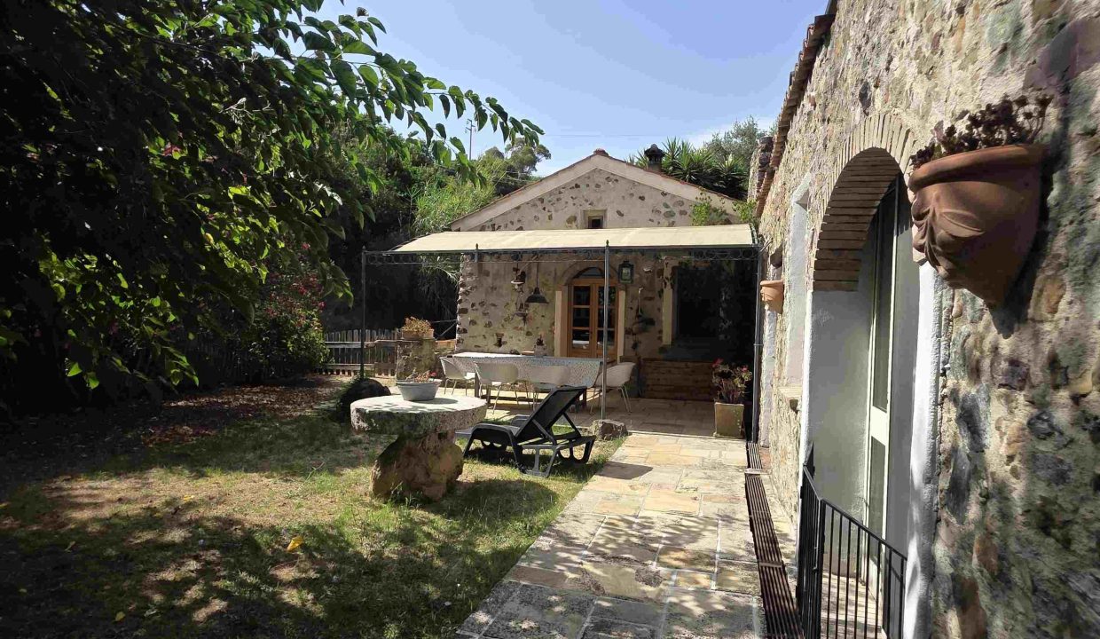 02CP Villa esclusiva vicino a Lacona