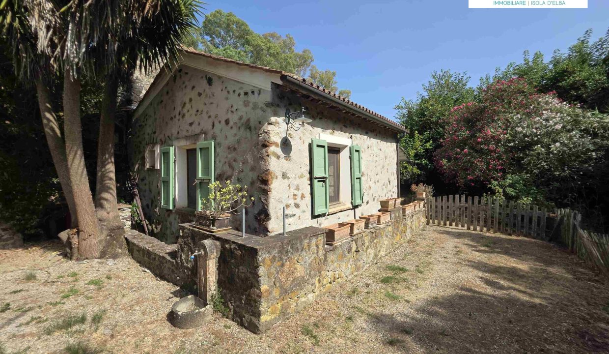 02CP Villa esclusiva vicino a Lacona