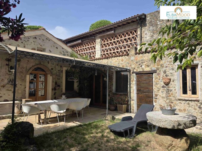 02CP Villa esclusiva vicino a Lacona