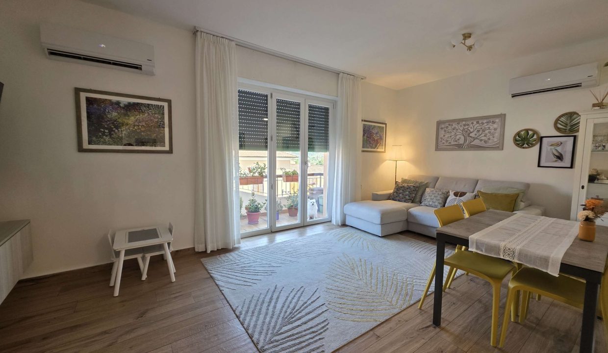 RIF 027PF APPARTAMENTO ESCLUSIVO RISTRUTTURATO PORTOFERRAIO