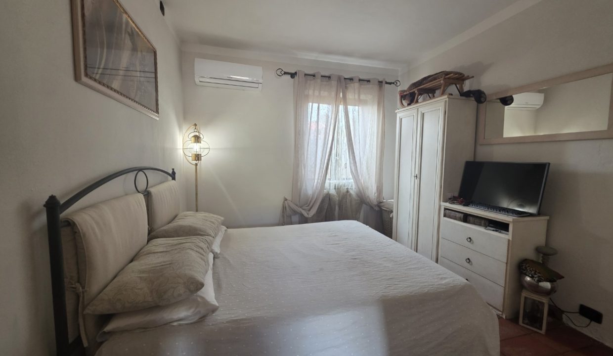 Rif. 030PF Villetta indipendente ideale per B & B