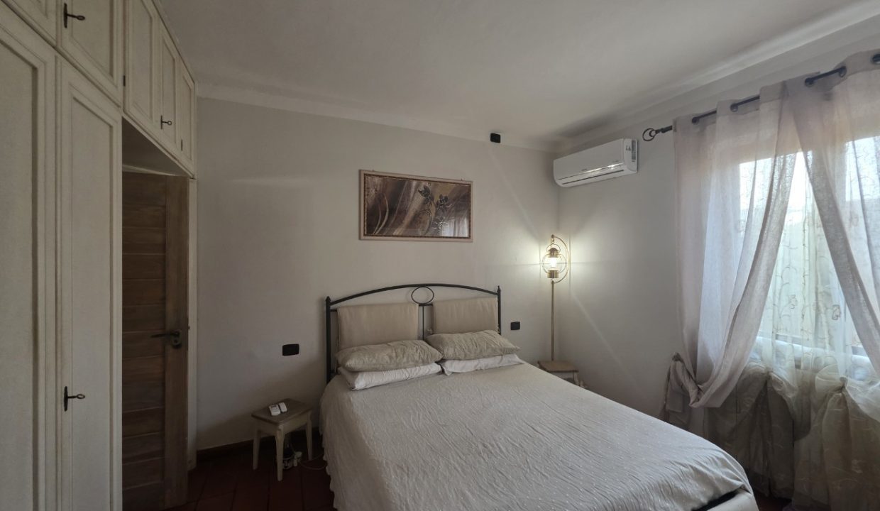Rif. 030PF Villetta indipendente ideale per B & B