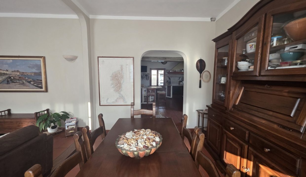 Rif. 030PF Villetta indipendente ideale per B & B
