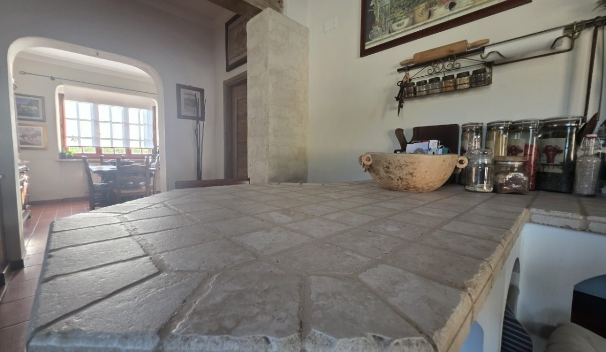 Rif. 030PF Villetta indipendente ideale per B & B