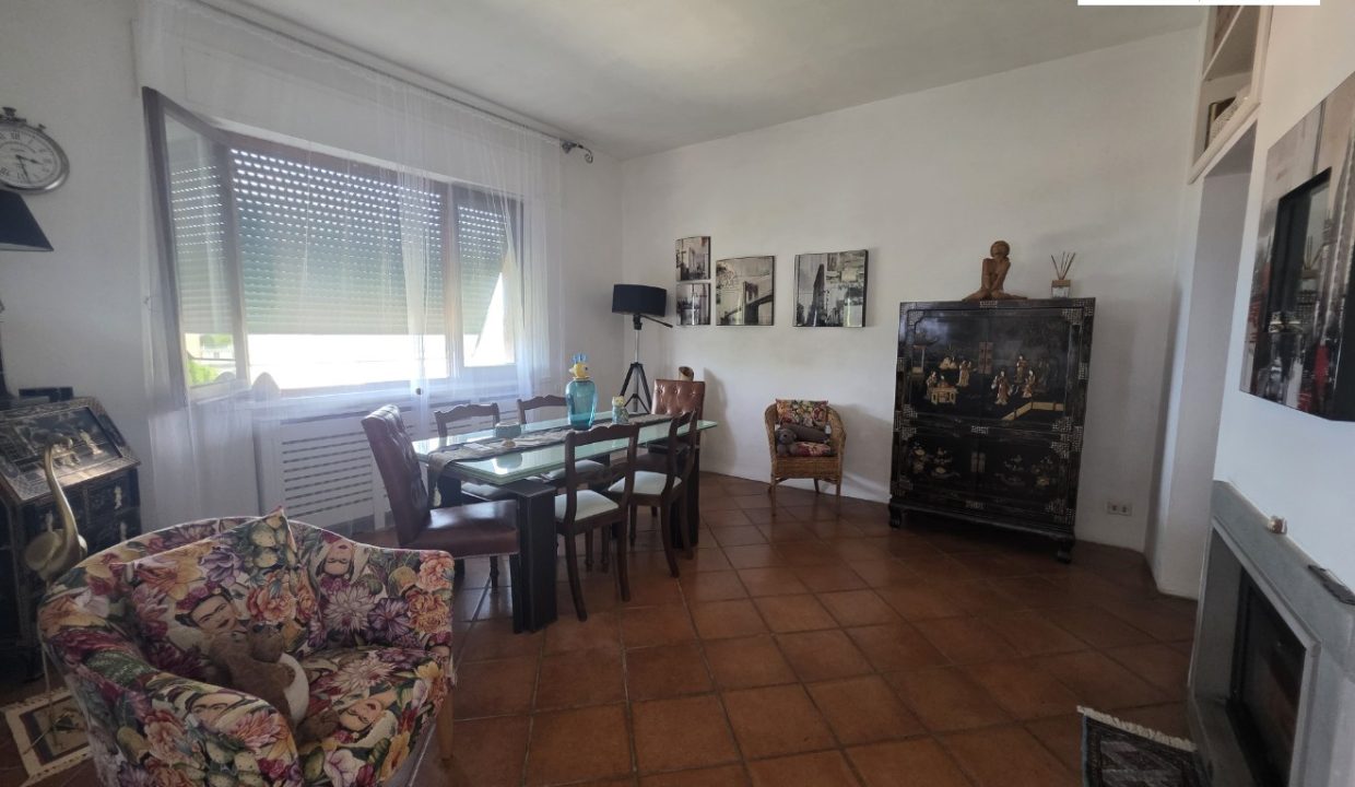RIF 08PF VILLA VISTA MARE CON GIARDINO VICINO ALLA SPIAGGIA DELLE GHIAIE, CON GARAGE