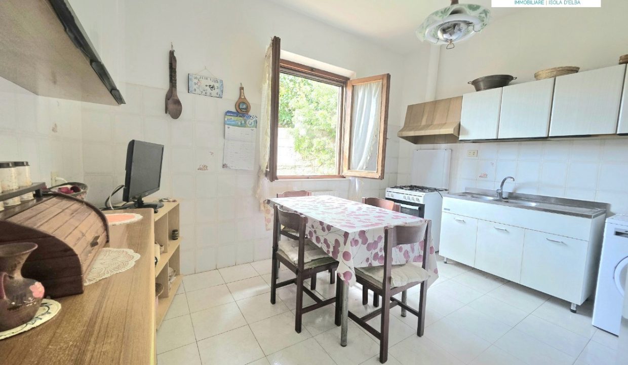 RIF. 031PF VILLETTA SINGOLA CON GARAGE, PORTOFERRAIO