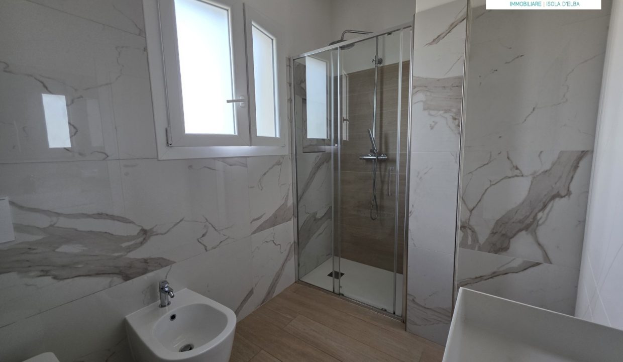 RIF 034PF VILLA SPIAGGE BIANCHE VICINO AL MARE (8)