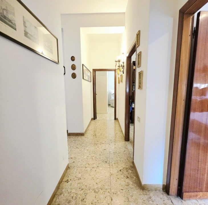 Rif 012PA Appartamento tre camere zona centrale Porto Azzurro Isola d'Elba (4)