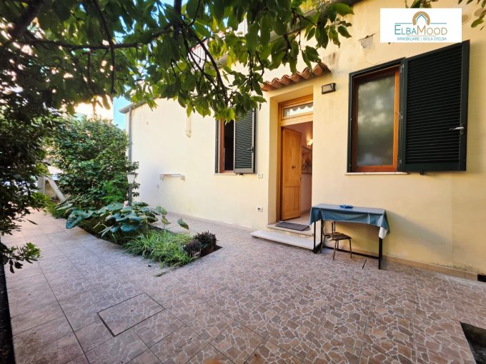 RIF 033PF APPARTAMENTO CON GIARDINO A PORTOFERRAIO